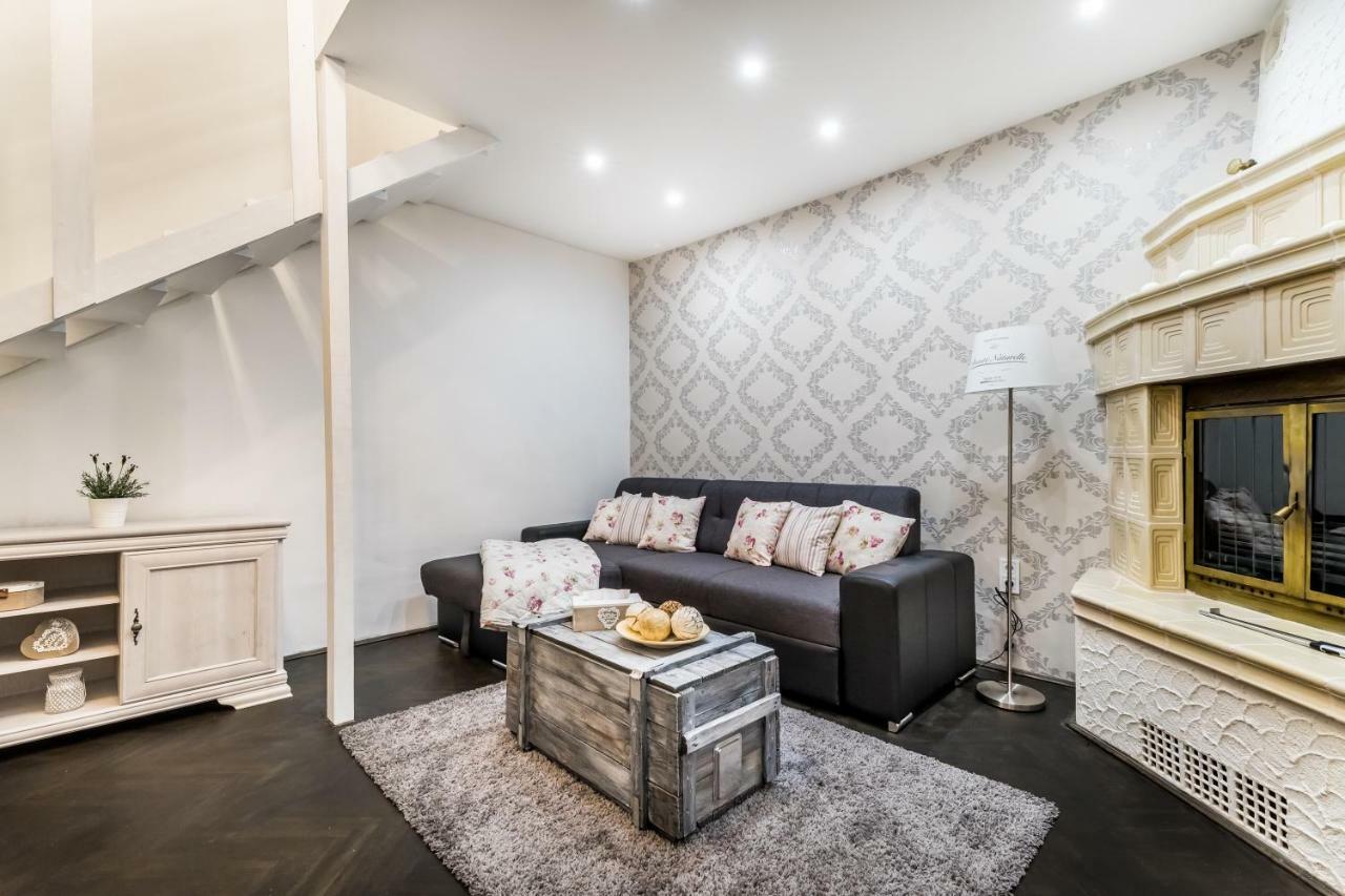 Bpr Vintage Garden Apartment With Terrace & Sauna Boedapest Buitenkant foto